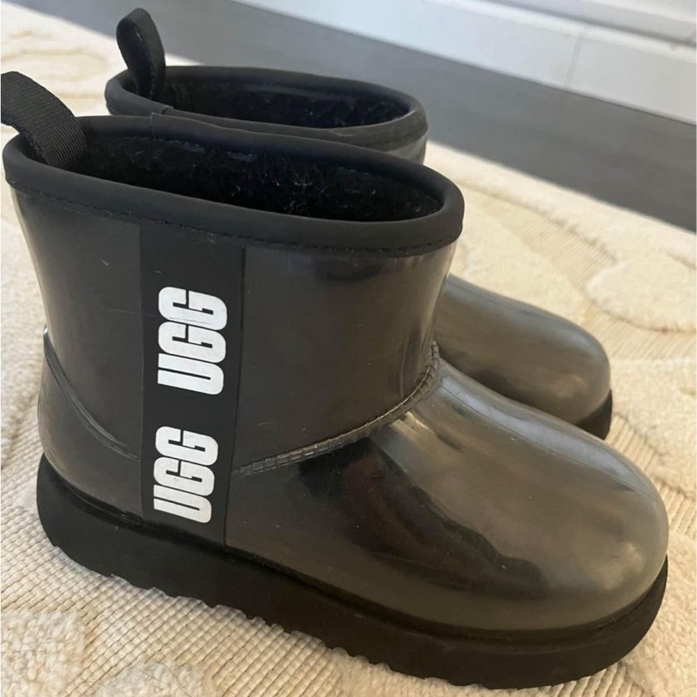 Girls ugg boots